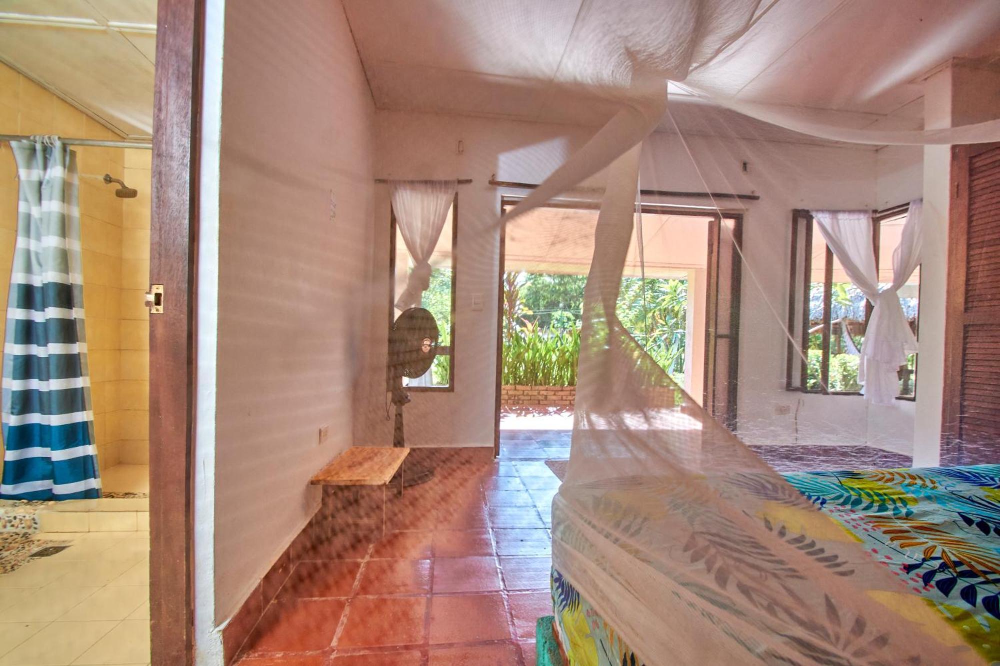 פאלומינו Jaba Jan Hostal מראה חיצוני תמונה